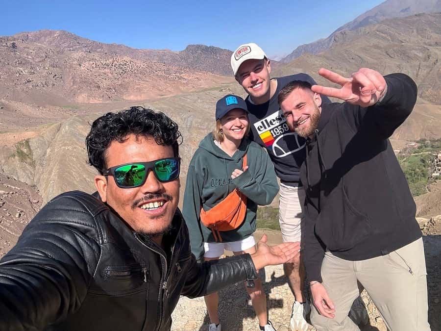 2-Day Excursion Marrakech to Ait Ben Haddou & Zagora Desert - Day 1: Marrakech to Ait Ben Haddou, Then Down the Draa Valley to Zagora