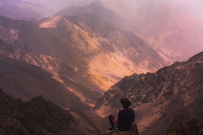 2 Days 1 Night Hike Mount Toubkal Tour - Refuge du Toubkal at around 3,200m: the real night of the trip