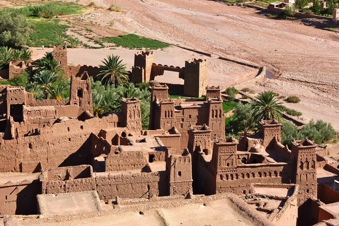 3-Day Tour from Marrakech to Merzouga Luxury Camp with Camel - Merzouga dunes and the camel caravan or 4x4 option