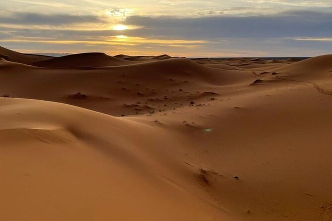 4 Days Desert Tour From Marrakech to Fes via Merzouga Dunes - Day 3: Gnawa music in Khamlia, nomad paths, picnic lunch, then back into the dunes