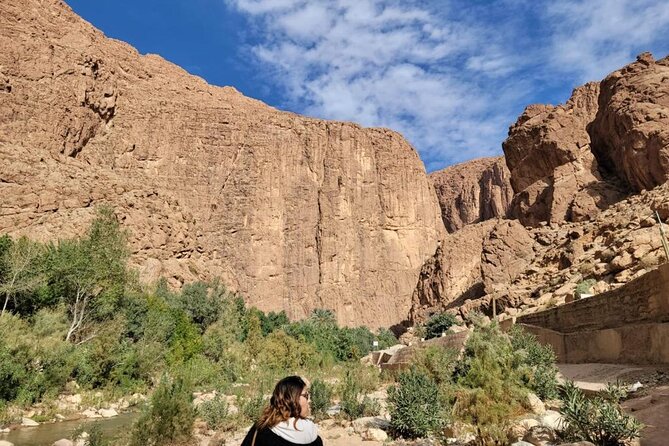 4 Days Desert Tour From Marrakech to Fes via Merzouga Dunes - The pace on the road: when bus time is worth it