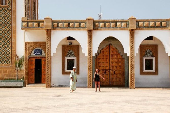 Agadir City Tour - Half Day - Guided By Couscous - Mohamed V Mosque: Photo Time With Respectful Boundaries