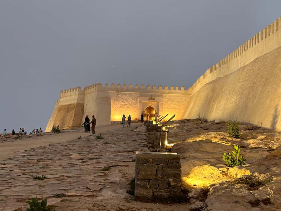 Agadir: Kasbah, Souk, and Marina City Tour with Hotel Pickup - Mohammed V Mosque: Architecture, Meaning, and Quick Calm