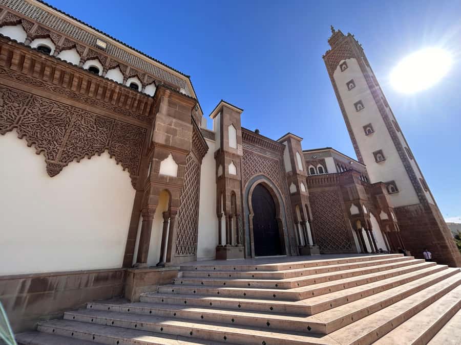 Agadir: Kasbah, Souk, and Marina City Tour with Hotel Pickup - Marina, Fish Market, and the Modern Seaside Thread