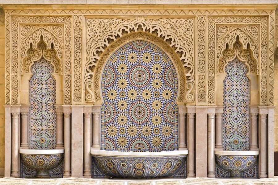 Agadir/Taghazout: Marrakech Trip with Licensed Tour Guide - Souks and the labyrinth walk: your best time-saving trick