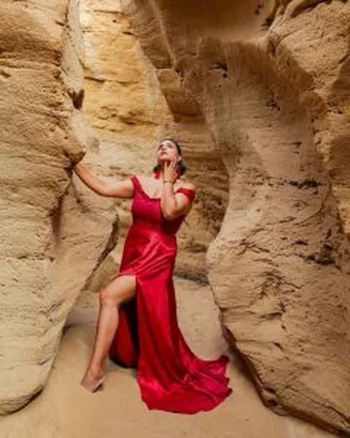 Agadir/Taghazout: Sandboarding & Visit of Canyons With Lunch - Photo stops that actually help, Plage Aghroud and the Rainbow Village