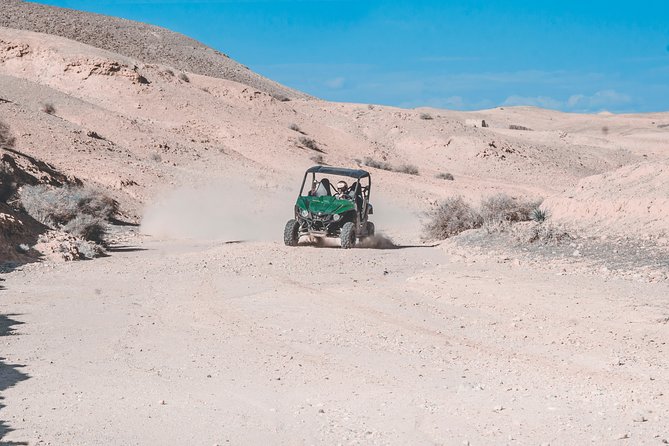 Agafay Desert Private Full Day Tour in Buggy with lunch - What you should wear and bring for a buggy day