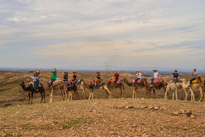 Agafay Desert - Quad camel and dinner show - The Campfire Evening: Moroccan Atmosphere You Can Feel