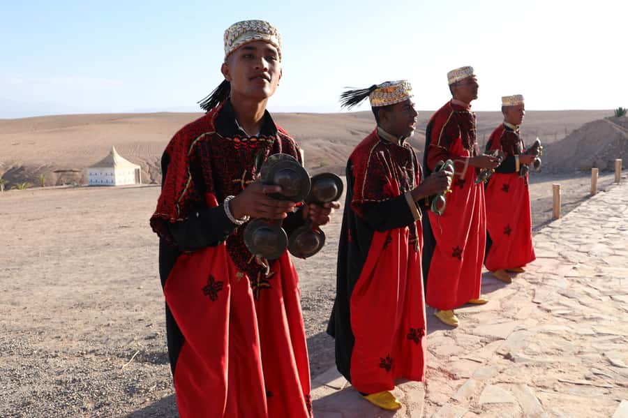 Agafay: Quad, Camel Ride & Dinner Show from Marrakech - Who should book this Agafay quad, camel ride, and dinner show