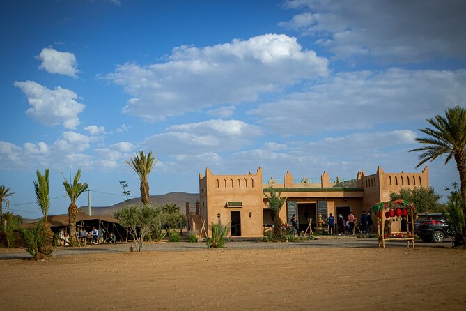 Air ballooning: Marrakech Desert and Atlas Views - Board the balloon, and what the crew focuses on