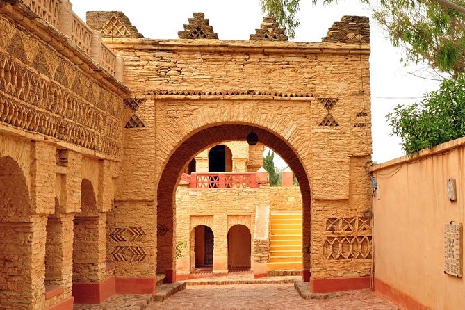 Airport Transfer from Agadir Airport to Agadir - Private Transportation, Group Discounts, and What It Means for Your Money