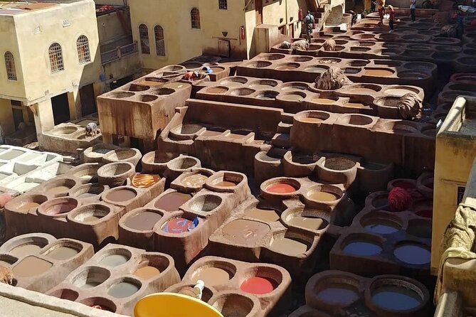 Authentic Fez tour - Medina of Fez: choosing rugs, art galleries, and where you want to spend time