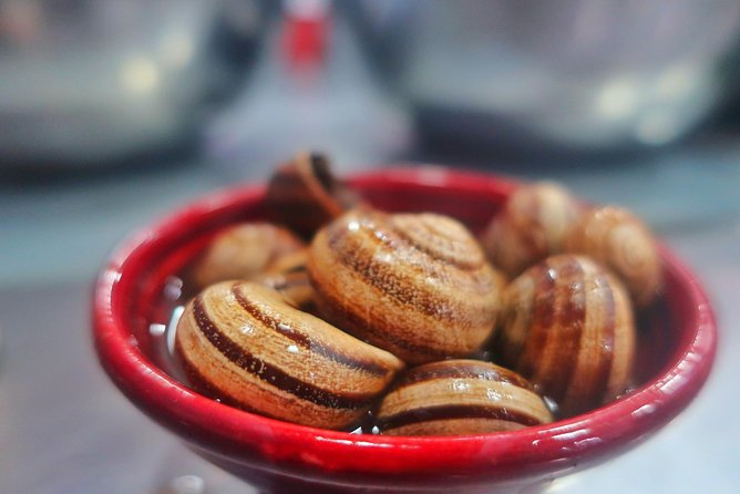 Authentic Moroccan Food Tour in Marrakech with Dinner - Route 1 through the Medina: sweets first, then soup, then slow-cooked comfort