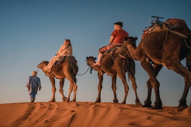 Camel Trekking & 1 Night in Merzouga Desert Camp - Getting started in Merzouga at 5:00 pm (and why the timing matters)