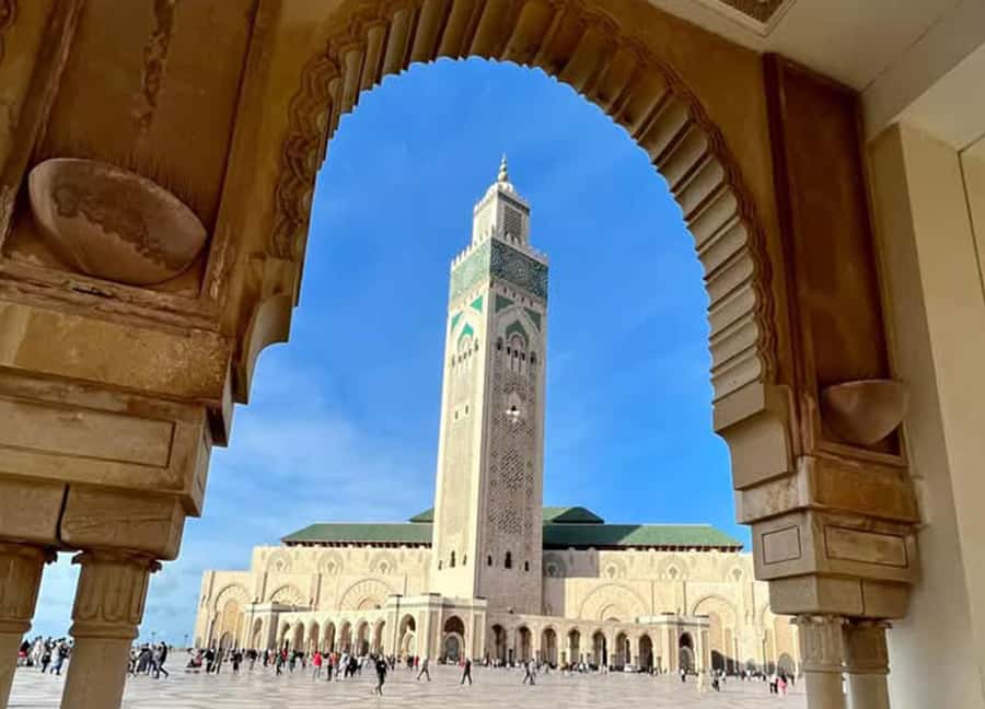 Casablanca: 6-Day Tour To Marrakech Via Chefchaouen & Desert - Why This Casablanca to Marrakech Route Feels Efficient