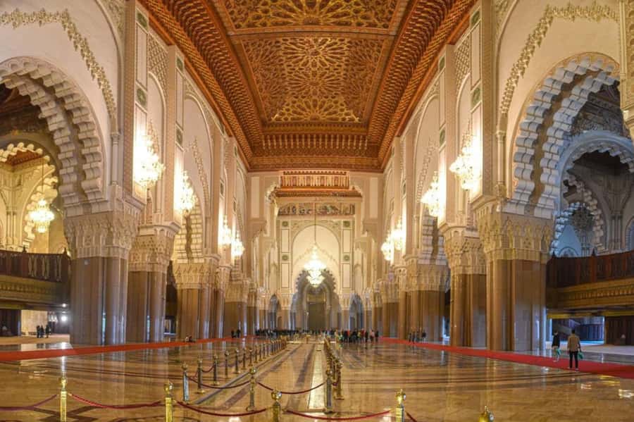 Casablanca: City Tour with Hassan II Mosque Entry Ticket - Pickup, Ride Comfort, and the Small-Group Advantage