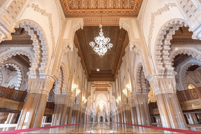 Casablanca City Tour with Hassan II mosque ticket - Rick’s Café: A Film-Era Stop With a Real-World Limitation
