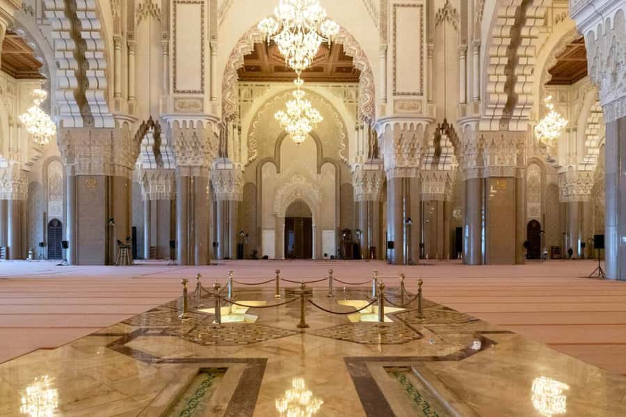 Casablanca City Tour with Hotel Pickup and drop off - Notre Dame de Lourdes Church and Arab League Park Pause