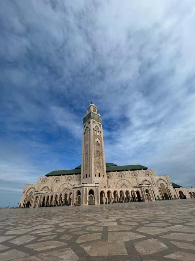 Casablanca Day Tour from Marrakech and Big Mosque Visit - La Corniche and the beach break: the Atlantic reset