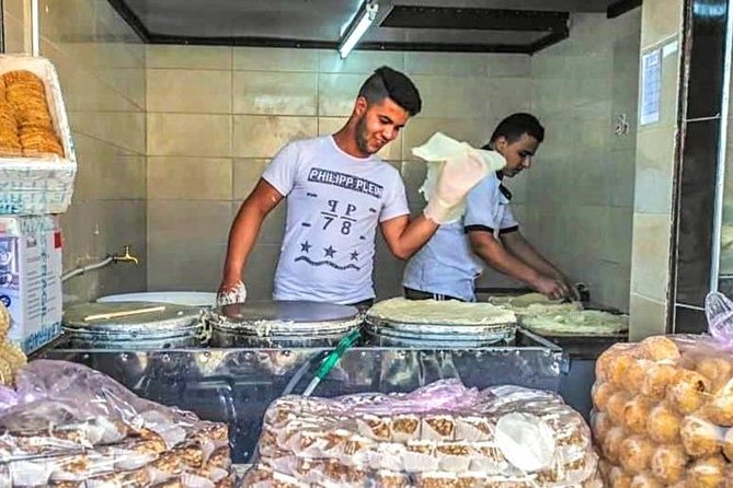 Casablanca Food Tour - Moroccan Street Food Tour - Price, group size, and why the tour feels different from a big-group food crawl
