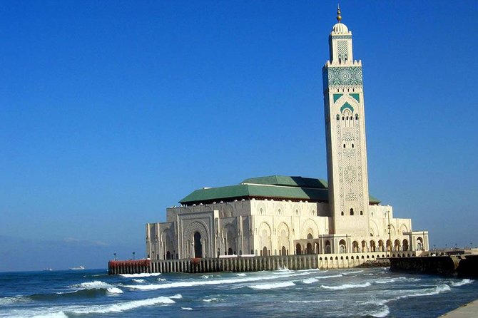 Casablanca: Guided City Tour - La Corniche: the seaside stroll that breaks up the urban pace
