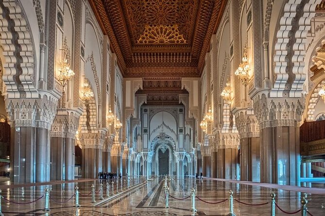 Casablanca Half-day guided tour - Hassan II Mosque visit: the stop that changes the way you see Casablanca