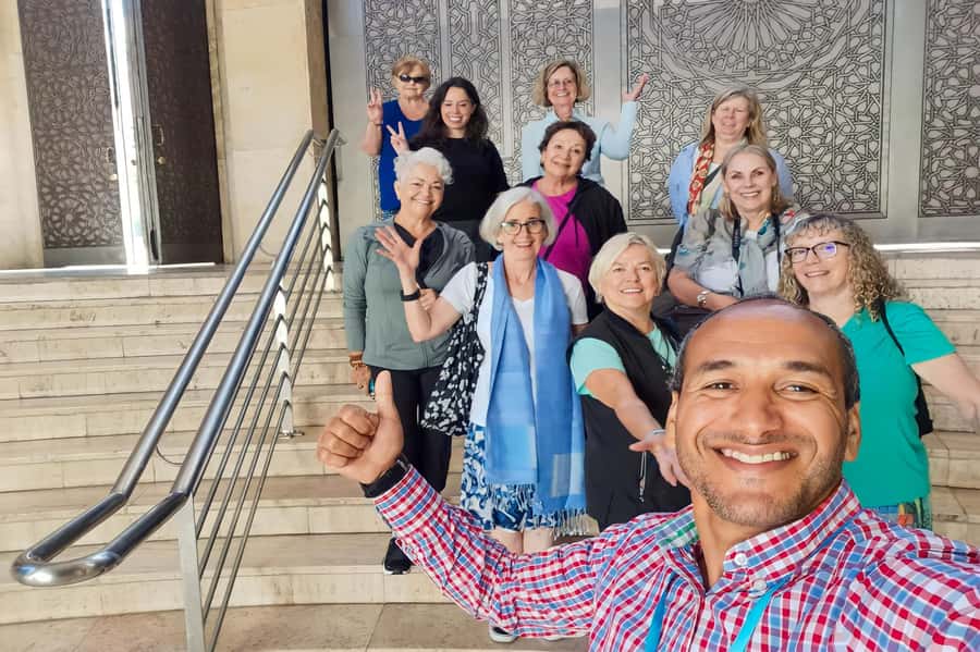 Casablanca: Hassan II Mosque Premium Tour with Entry Ticket - Guides and languages: English, French, and Spanish