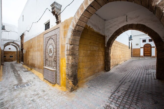 Casablanca Layover Tour with Round-Trip Airport Transfer - Hassan II Mosque: the main event, plus the hammam upgrade idea