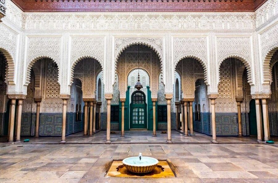 Casablanca: Private Guided Tour with Hassan II Mosque Ticket - Rick’s Café stop: quick, but it sets the mood