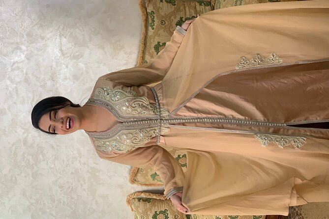 Cook Moroccan Food & Try on Traditional Clothes like a local - Lunch or Dinner Choice, and Why the Timing Matters in Casablanca
