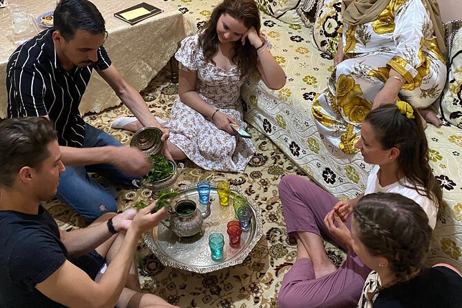 Cooking class with Yassine & Mom - The Market Stop That Makes the Cooking Make Sense