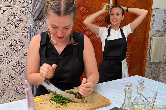Cooking class with Yassine & Mom - The Cooking Lesson: Spices, Technique, and Getting Comfortable