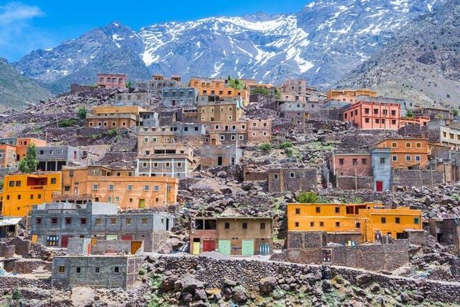 Day Trip To Atlas Mountains and Three Valleys & Berber Villages from Marrakech - Leaving Marrakech Behind, at 9:00 Sharp