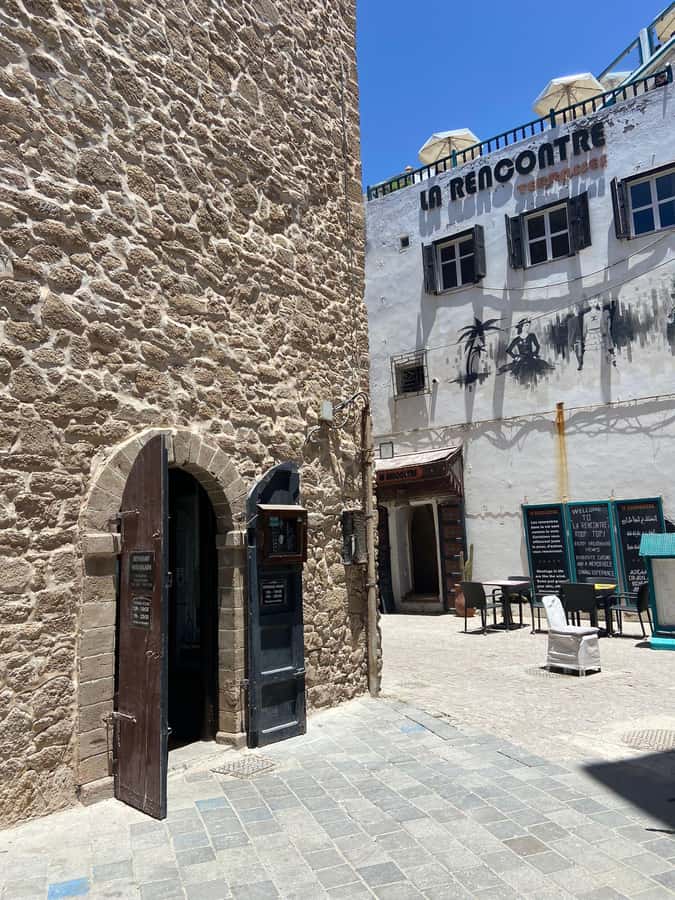 Day Trip To Essaouira From Marrakech With Guide - Chichaoua stop: quick coffee, quick photos, quick reset