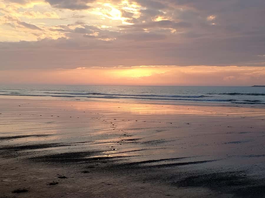Day Trip To Essaouira From Marrakech With Guide - Pickup at 7:40 in Marrakech, then you’re off and running