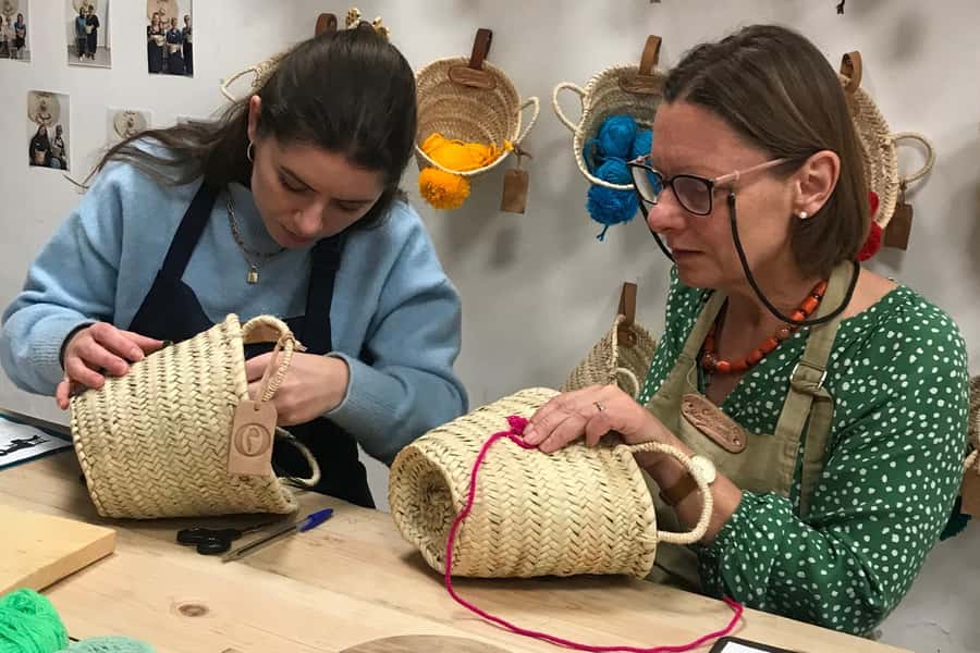 Embroider Your Name in Arabic Calligraphy - Marrakech Medina - Should you book this Marrakech Arabic calligraphy embroidery workshop?