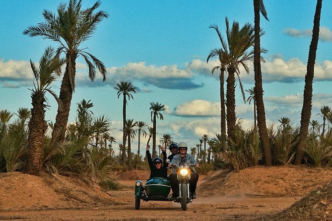 Essential Ride by sidecar (Marrakech off the beaten path) 1h30 - What I love about the guides, from Nabil to Mahmoud to Amin