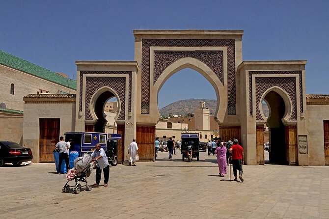 Exclusive Fez Medina Walking Tour with Private Guide - Al-Qarawiyyin and madrasa stops: learning how old education shaped the city