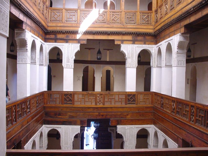 Fes: Guided Sightseeing Tour with Luxury Car - Tanneries and Seffarine Place: Smell, Color, and Real Life