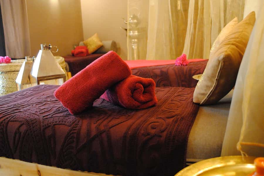 Fes: Traditional Hammam Massage in a Luxury Palace - What to Bring (Swimwear Is Required)