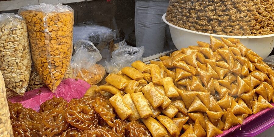 Fez: Foodie tour in the old Medina - Souks and Workshop Stops, Including the Shopping Reality