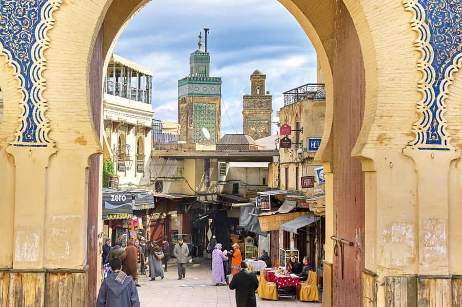 Fez: Half-Day Sightseeing Tour - Qaraouiyine Mosque, where education and worship meet