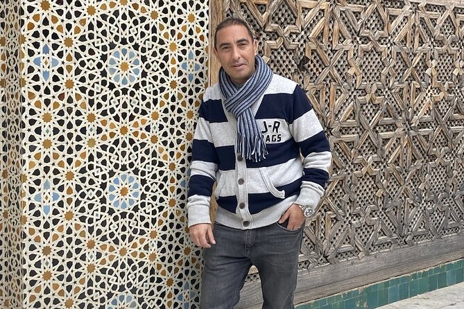 Fez Tour Medina Private Walking Tour With Local Guide - Stop 4: Medina of Fez, Souks, Carved Doors, and Time to Wander