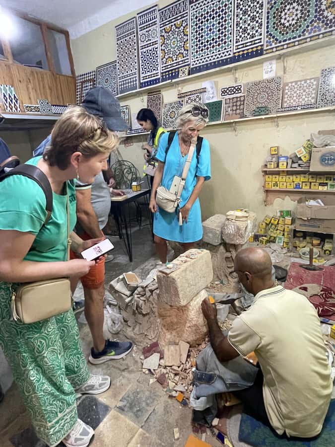 Friend tour guide to Fes Medina private walking tour - Taking Photos, Shopping Without Pressure, and Finding Local Food