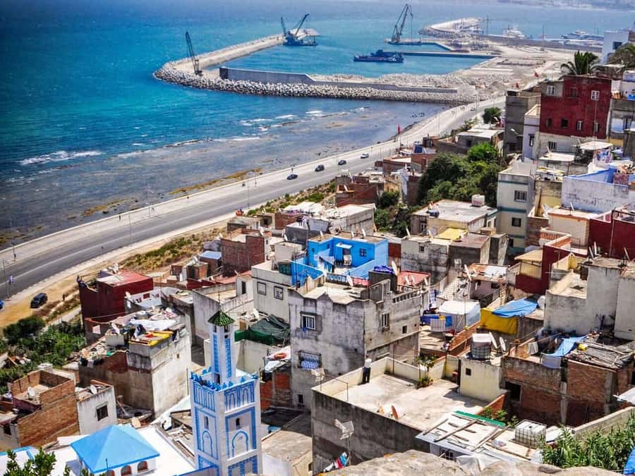 From Costa del Sol: Discover Tangier on a Guided Day Trip - Lunch in a typical restaurant: the included meal and what to budget for