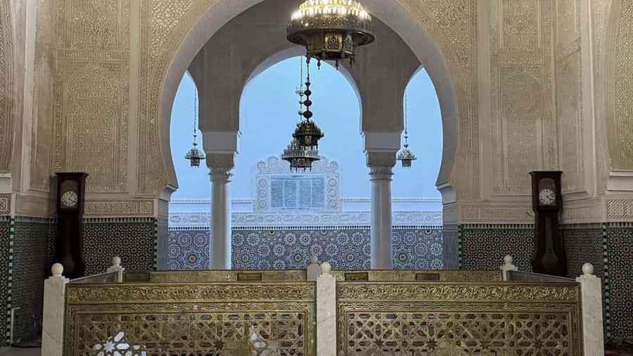 From Fez: Meknes, Volubilis and Moulay Idriss Day Trip - Small Practical Notes That Save You Frustration