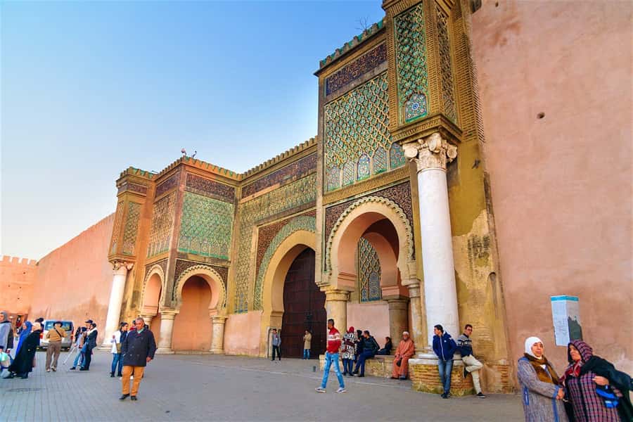From Fez: Volubilis Moulay Idriss and Meknes Day Trip - Pace and time allocation: what fits in 8 hours