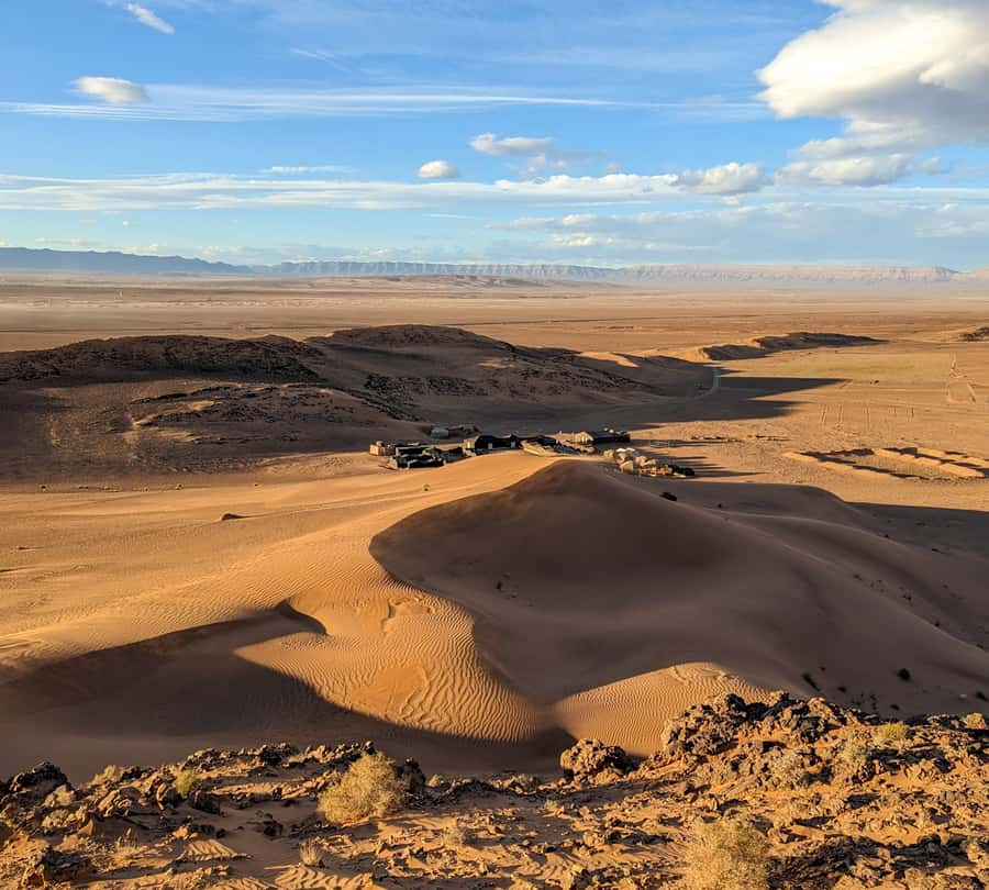 From Marrakech: 2-Days luxurious experience to Zagora Desert - Day 1: Marrakech to Ait Ben Haddou, then into the Drâa Valley and Zagora