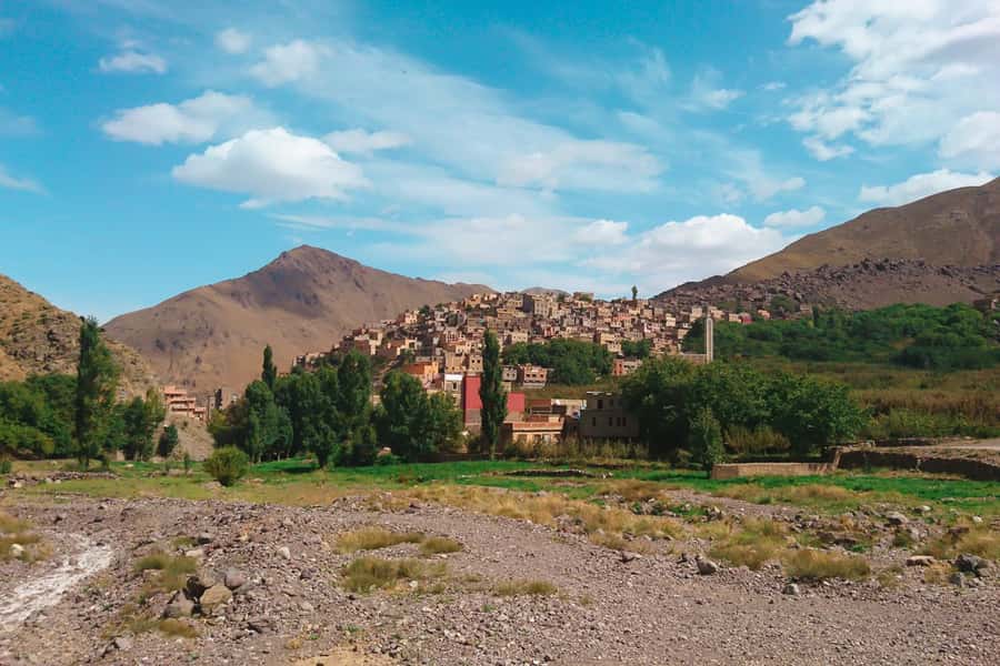 From Marrakech: Atlas Mountains Full-Day Hiking Trip w Lunch - Berber lunch in a family home: what you’re really getting for your money