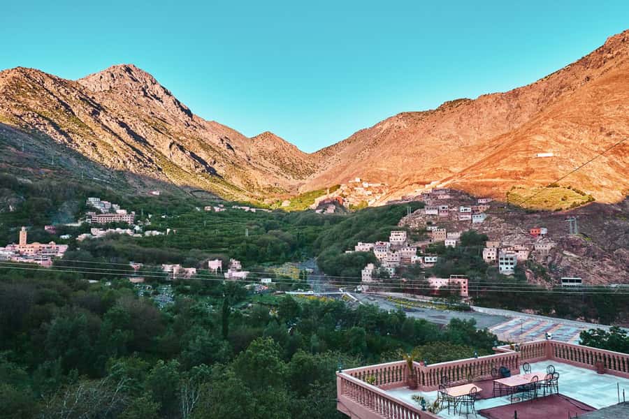 From Marrakech: Atlas Mountains Full-Day Hiking Trip w Lunch - Argan oil stops and souvenir reality: useful add-on, but watch the shopping pressure